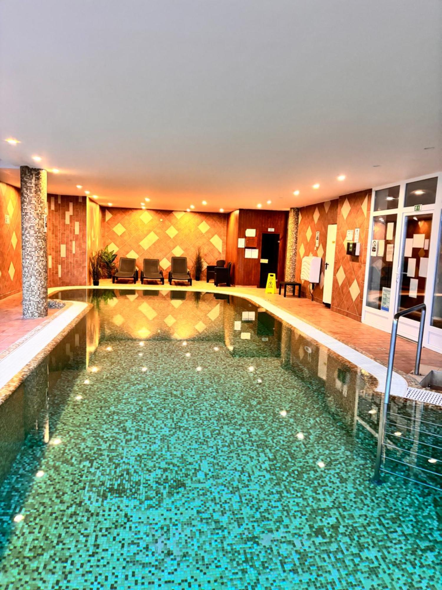 Bed and Breakfast Fonix Wellness *** 1 A Epulet Hévíz Exterior foto