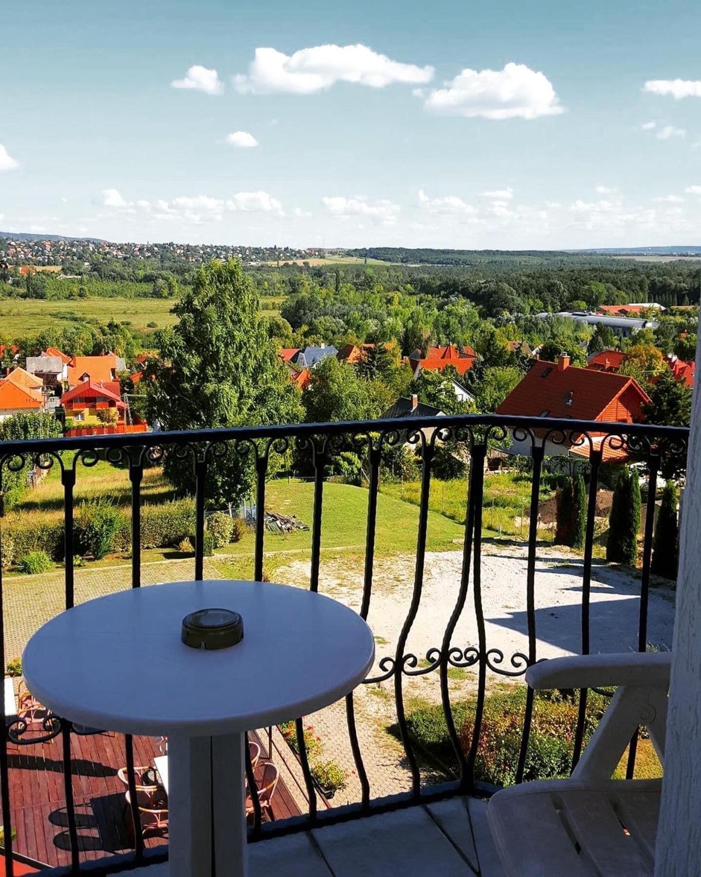Bed and Breakfast Fonix Wellness *** 1 A Epulet Hévíz Exterior foto